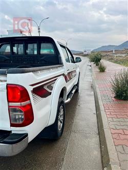 تويوتا هايلوكس